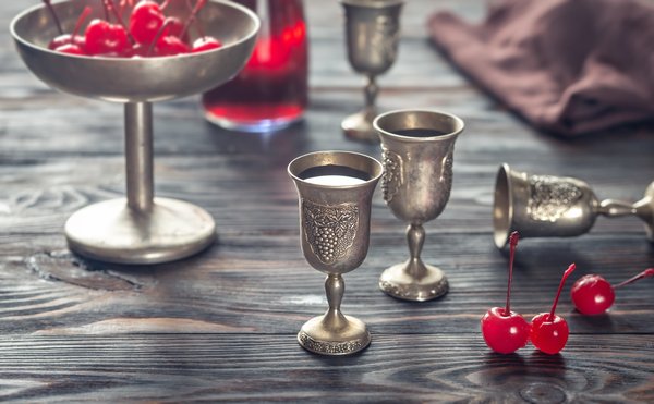 Idées cadeaux : les occasions idéales pour des timbales en argent